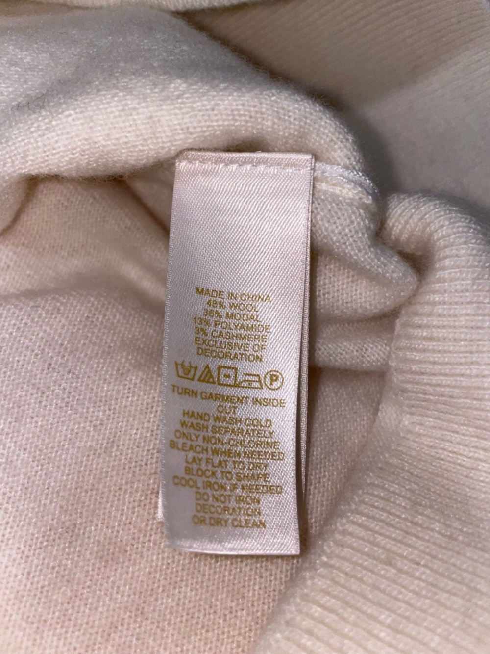 Kate Spade Sweater - Picture 4 of 10